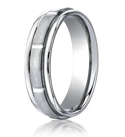 Comfort Fit 18K White Gold Wedding Band with Designer Engraved Satin Finish – 4 mm