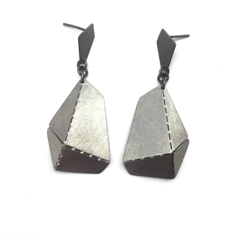 Round Cut Diamond Short Origami Earrings