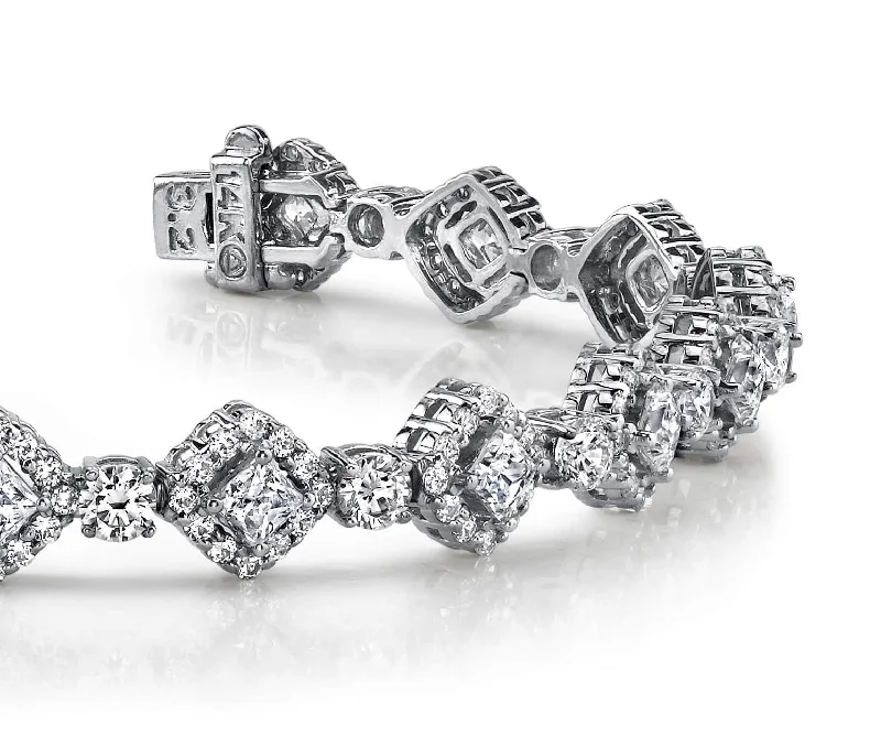 Spotlight Princess Cut Diamond Bracelet with 8.25 ct.(finished) 1.5mm, 3.2mm, 3.5mm