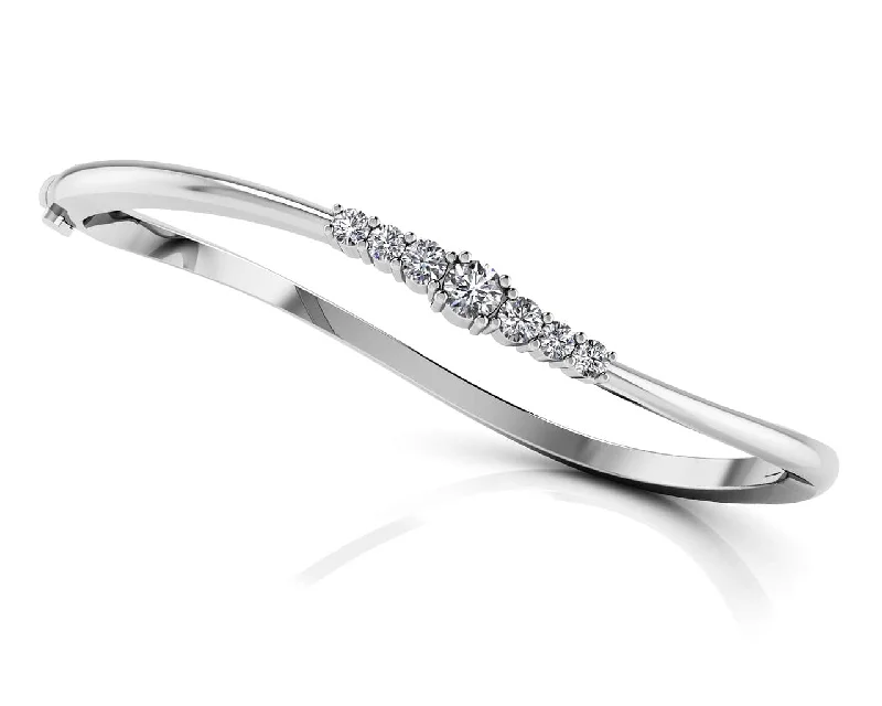 Stylish Seven Stone Diamond Bangle with 1.00 ct.(finished) 2.9mm, 3.5mm, 4.2mm